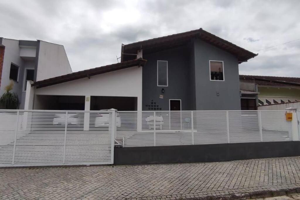 Trabalho, Lazer, Eventos, Festival De Danca Villa Joinville Bagian luar foto